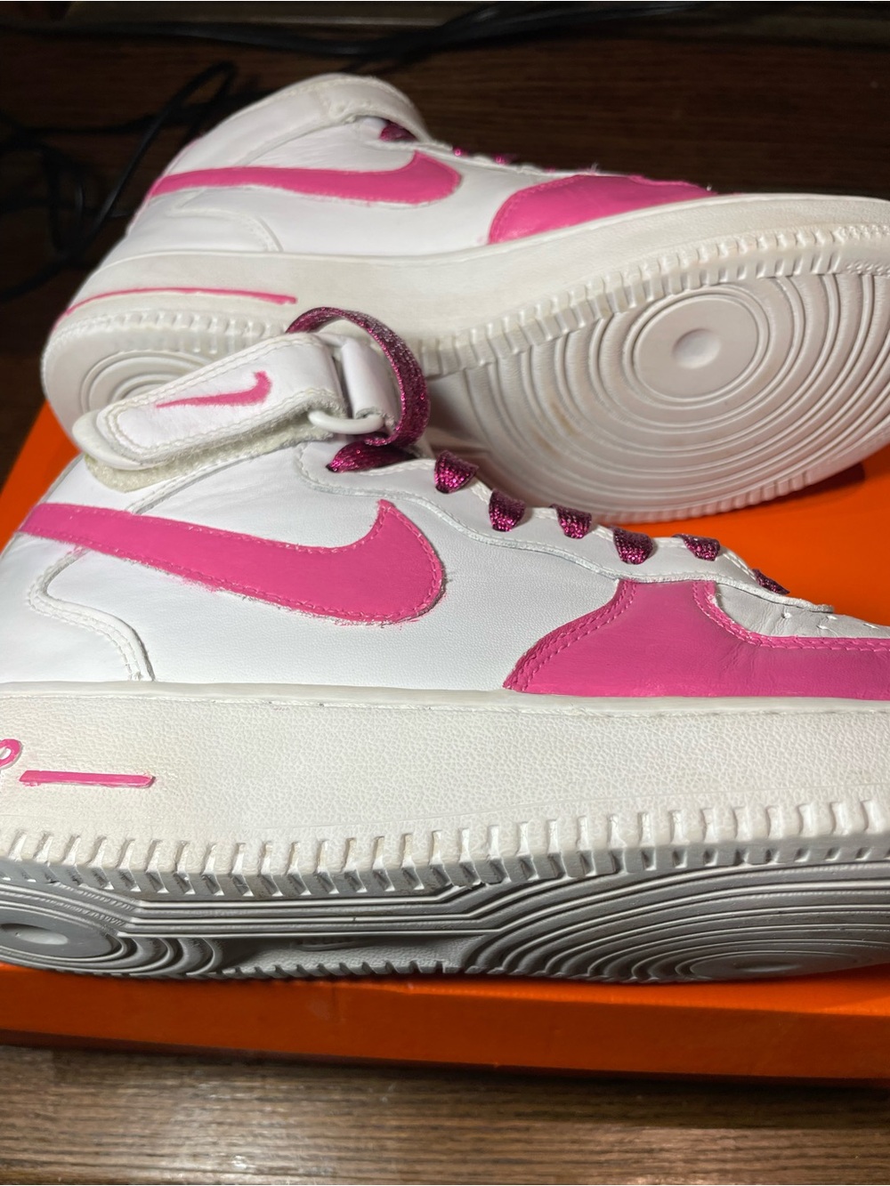 Nike Air Force 1 White Custom painted Pink Women’s Shoes US 9.5 EUR41 Authentic - Picture 8 of 16